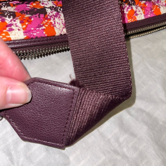 Vera Bradley Large Carson in pink plaid houndstooth - Picture 5 of 7